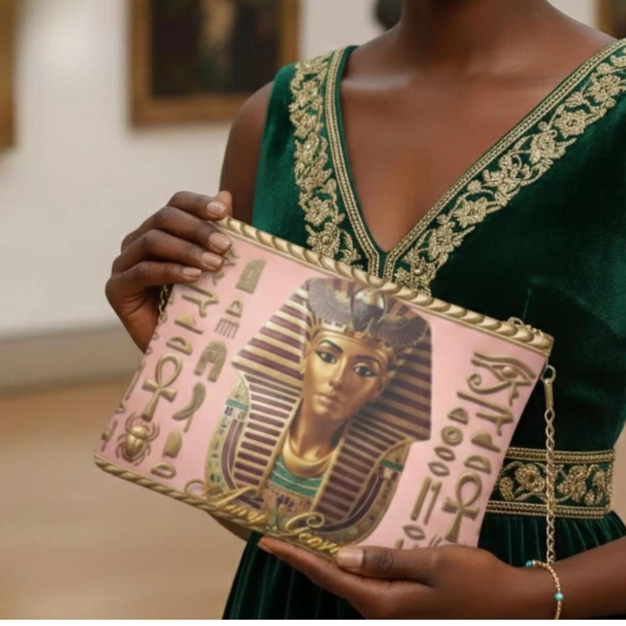 Nefertari Miss Georgi